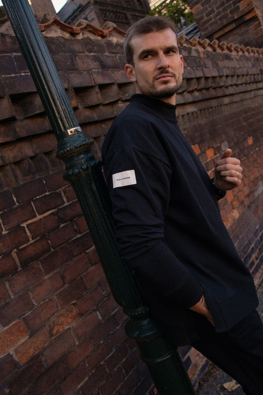 Outfit by Marek High neck Black