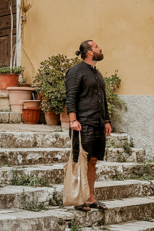 Outfit by Tomáš All black linen