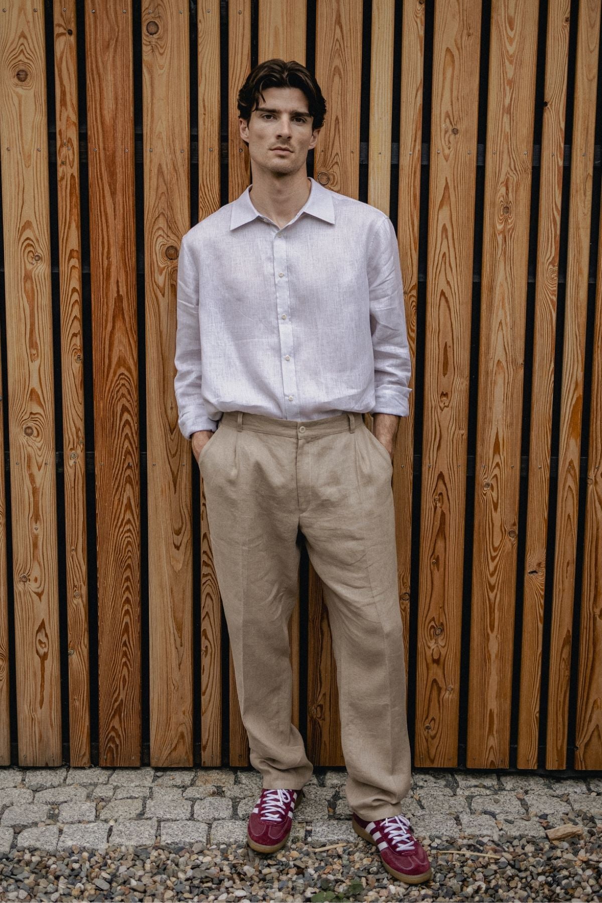 Outfit by Patrik | Linen pants & shirt with collar