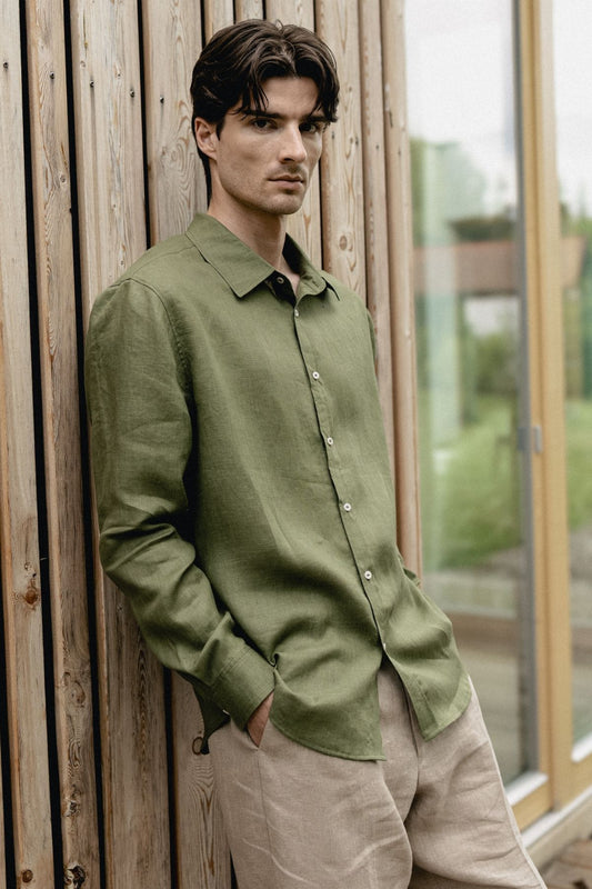 Outfit by Patrik | Linen pants & Shirt with collar Moss green