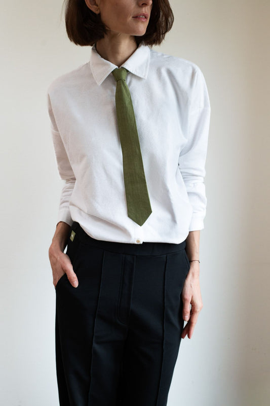 Outfit by Aneta | Linen tie & flannel shirt