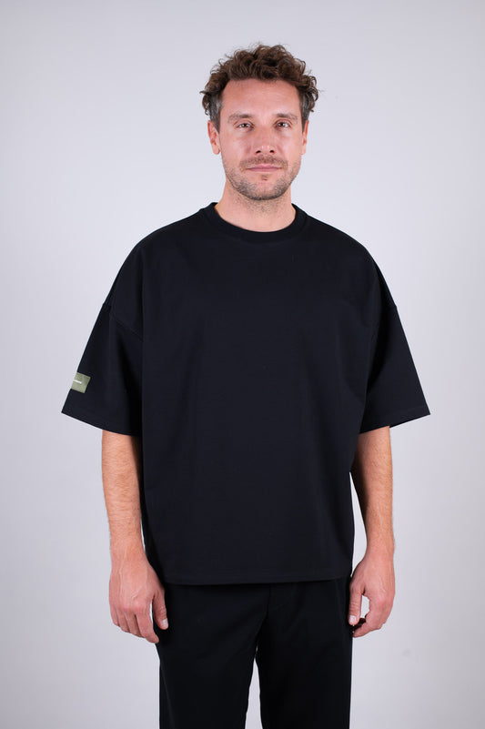 Pánske mikinové tričko z biobavlny Black - loose fit