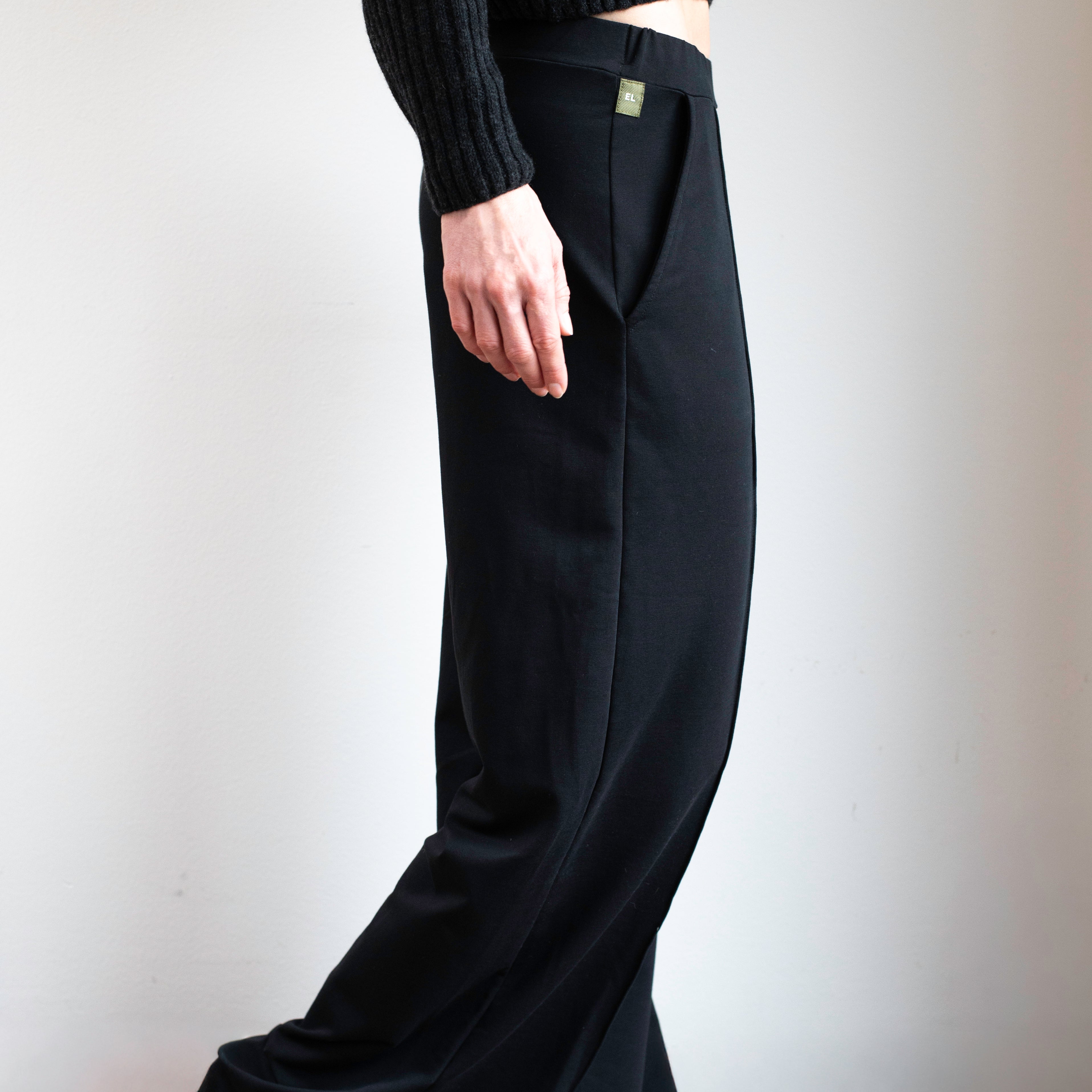 Dámské teplákové kalhoty wide-leg z biobavlny - Regular fit