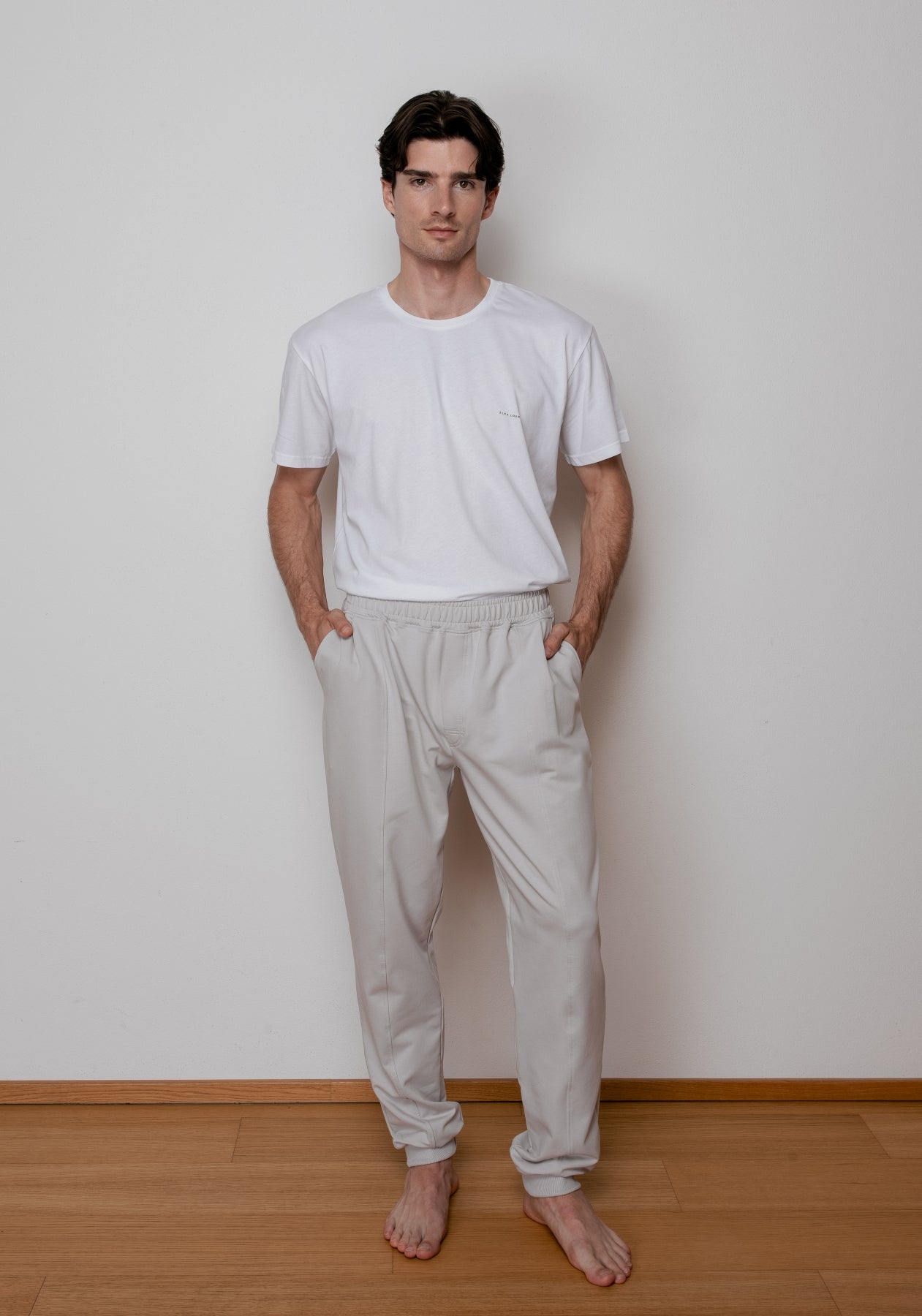 Pánske teplákové nohavice z biobavlny Pearl gray - loose fit