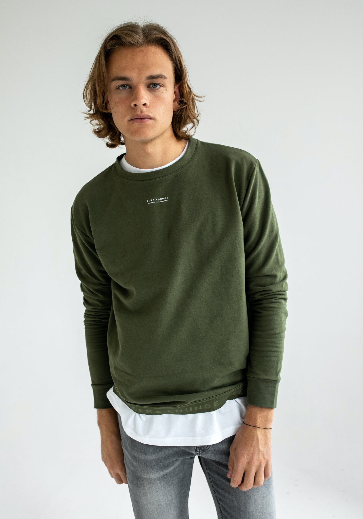 Pánska Mikina bez kapucne z biobavlny Moss green brushed - khaki regular