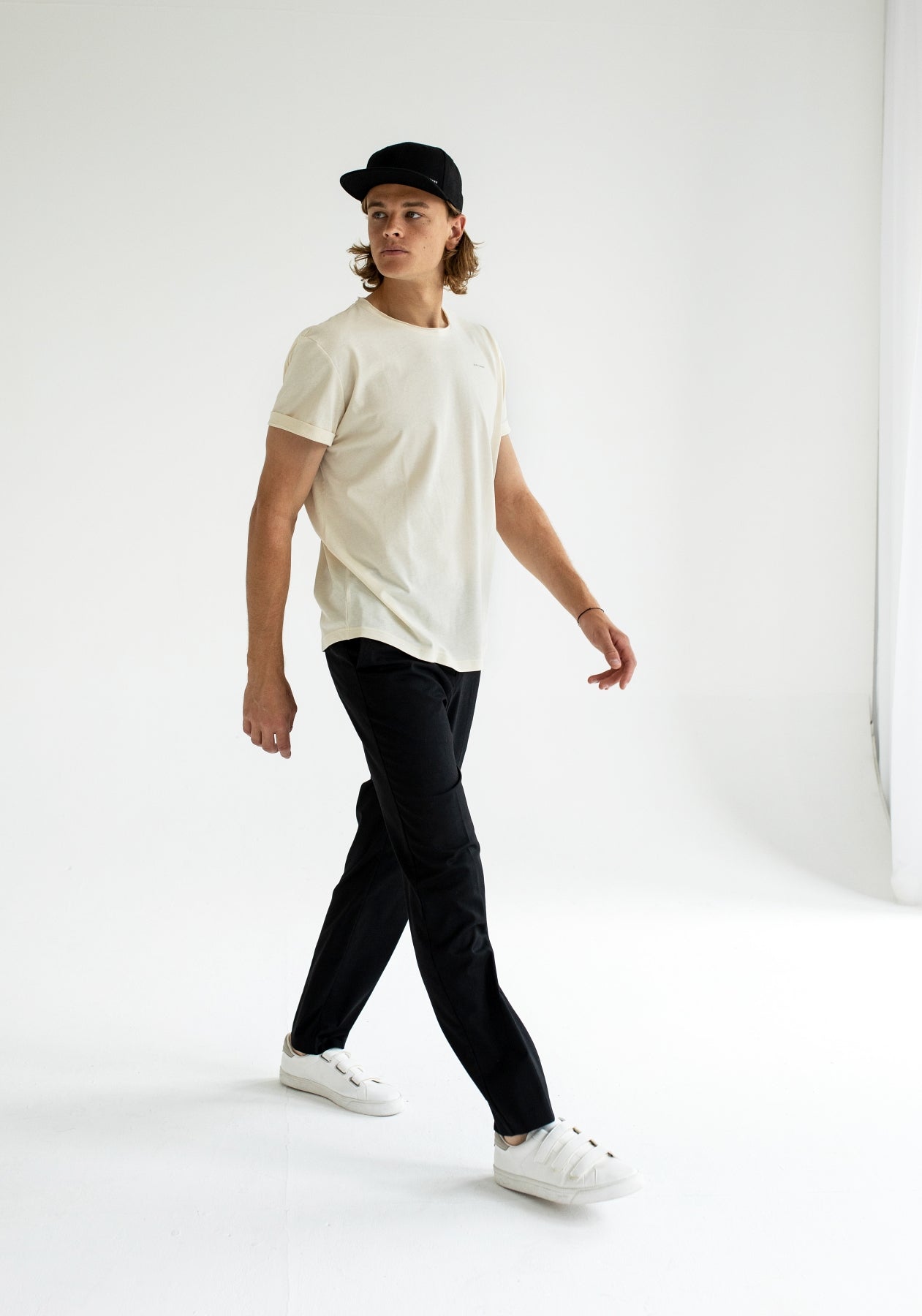 Pánské tričko z biobavlny Offwhite natural - slim fit