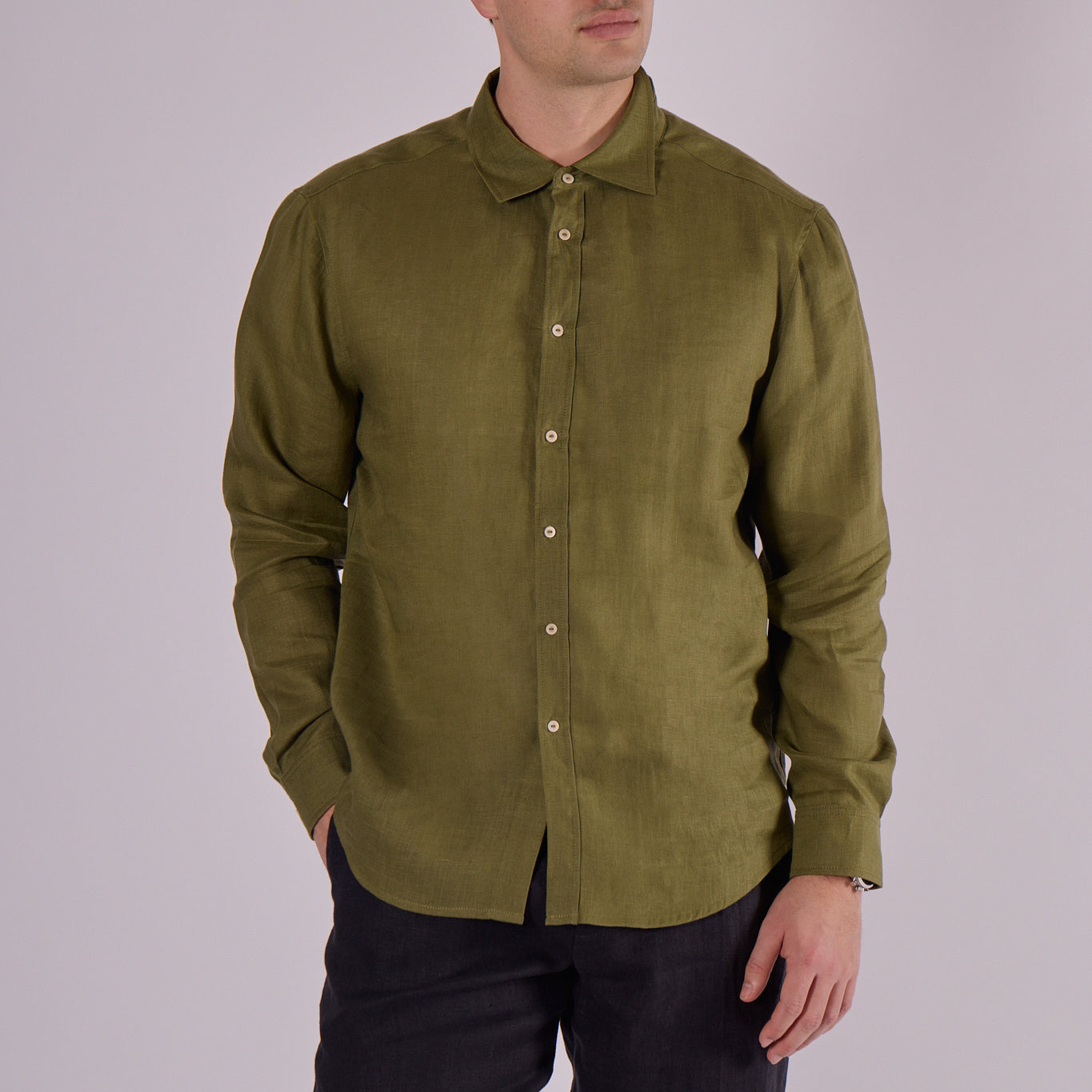 Men's linen shirt with collar - regular fit