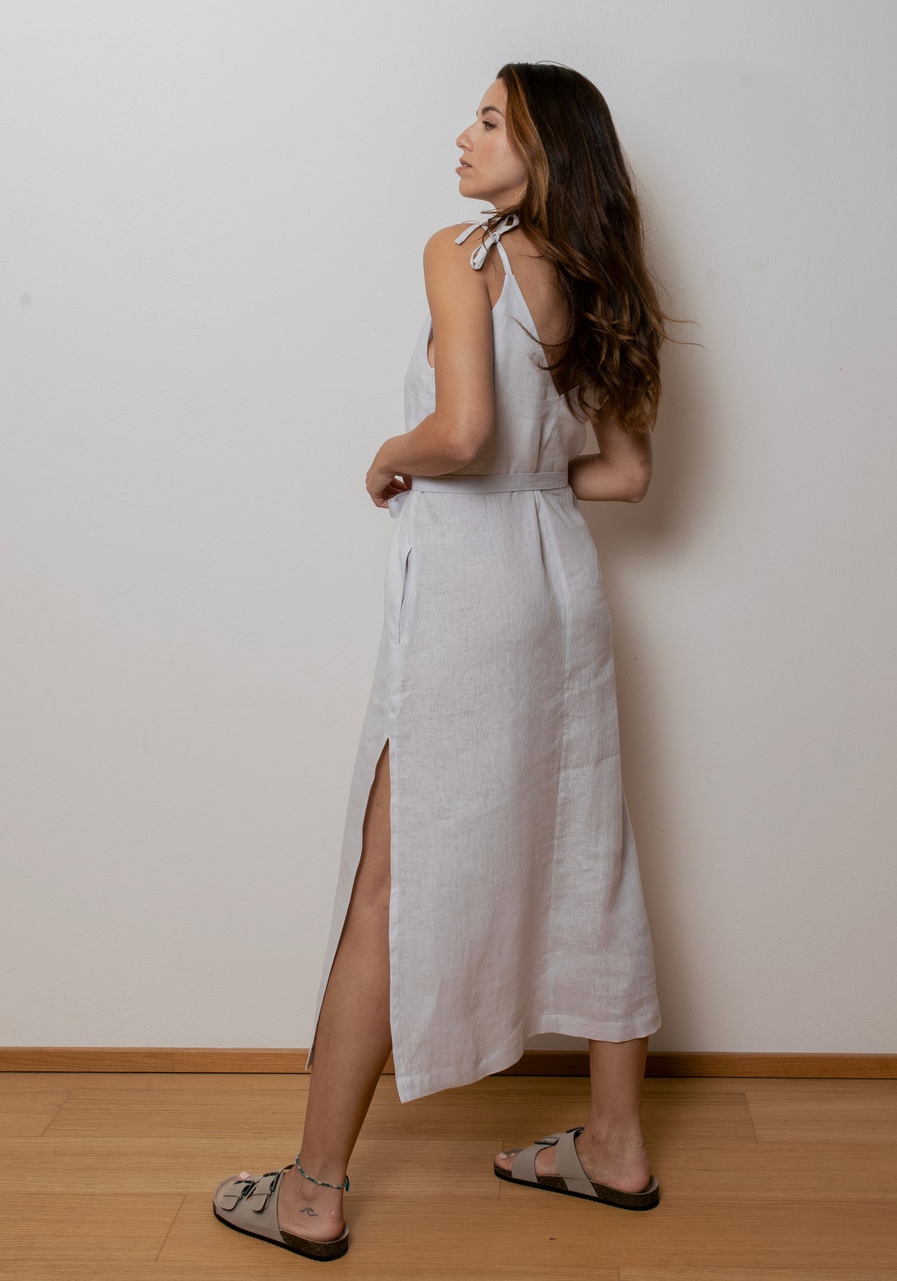 Dámske ľanové šaty long loose fit Pearl gray - s opaskom
