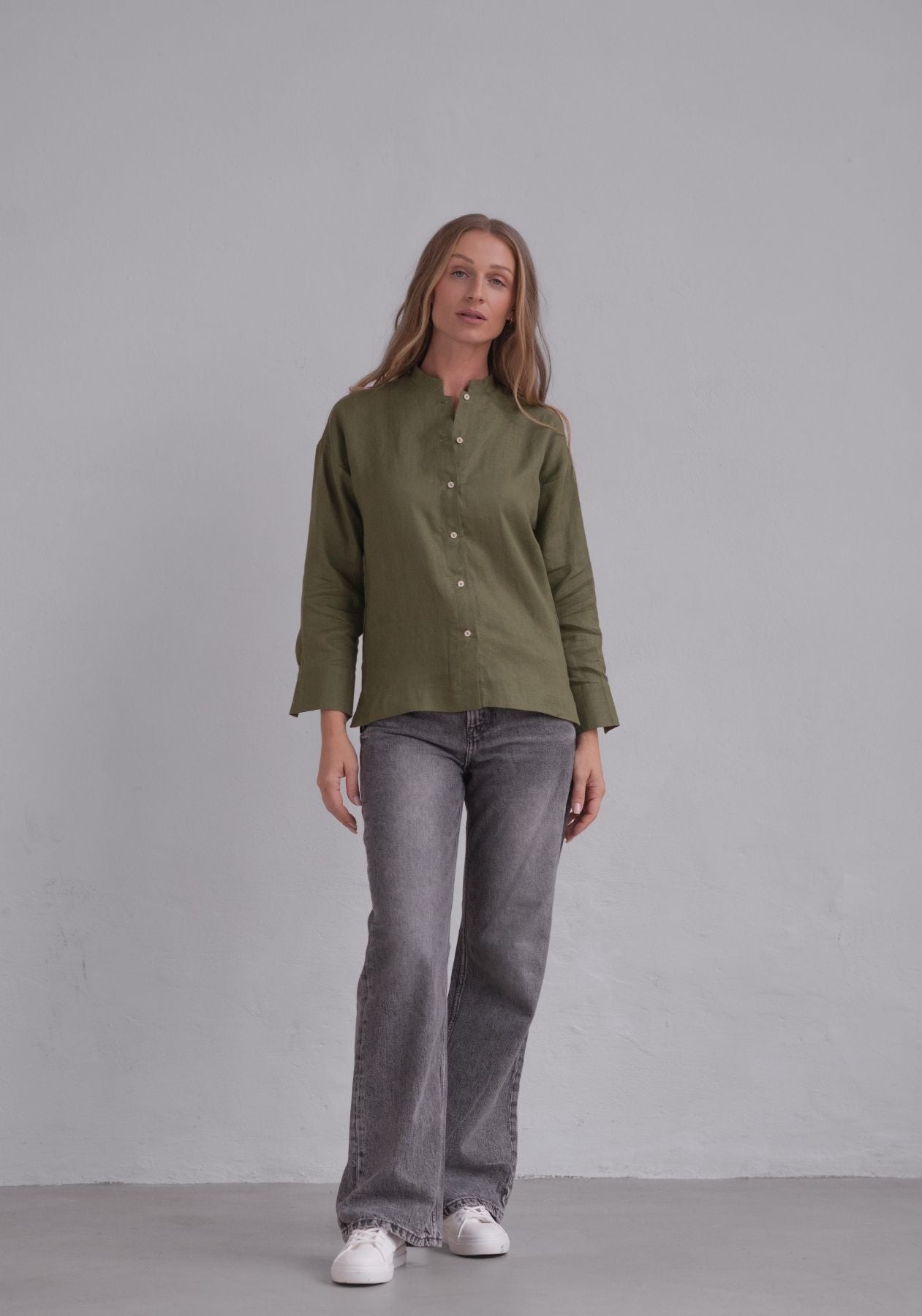 Dámská lněná košile regular fit Moss green