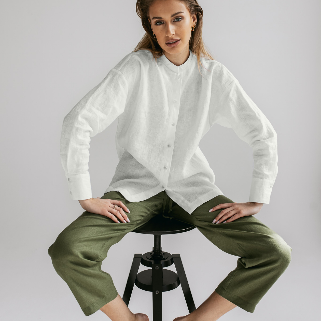 Women linen shirt - regular fit