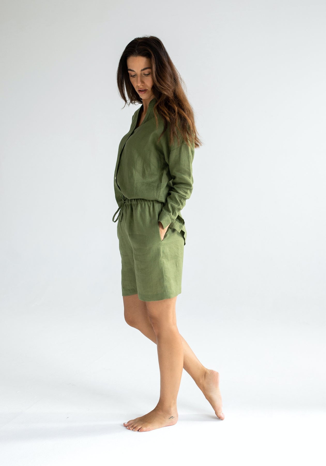 Dámske ľanové šortky Moss green