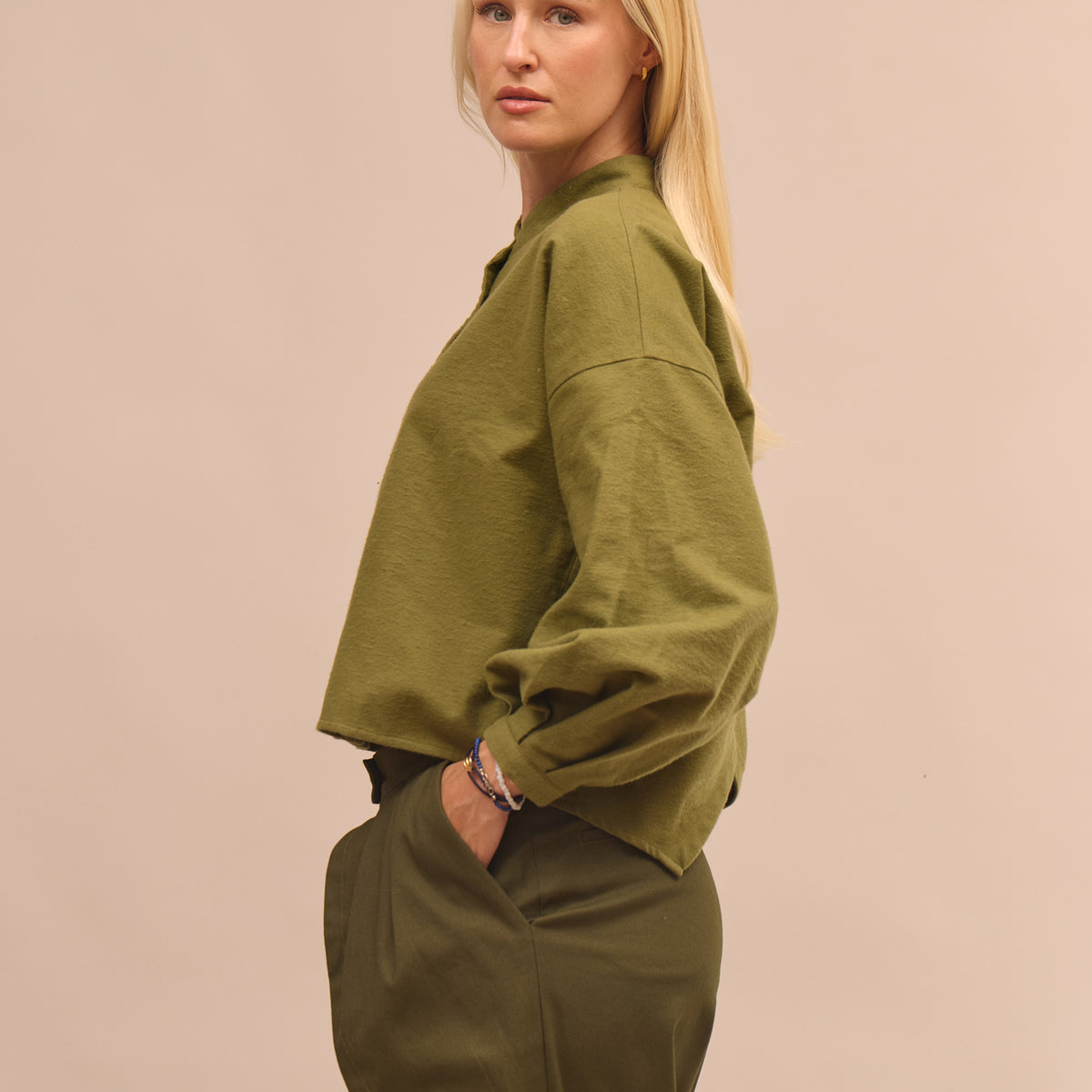 Dámská flanelová košile V crop - oversized