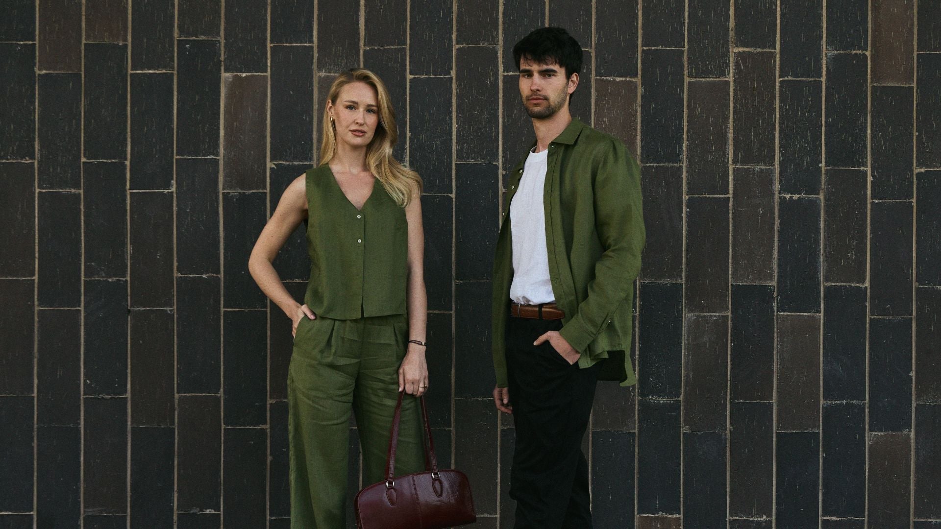 Jaro a léto 2026 ve znamení přírodních materiálů a volnosti