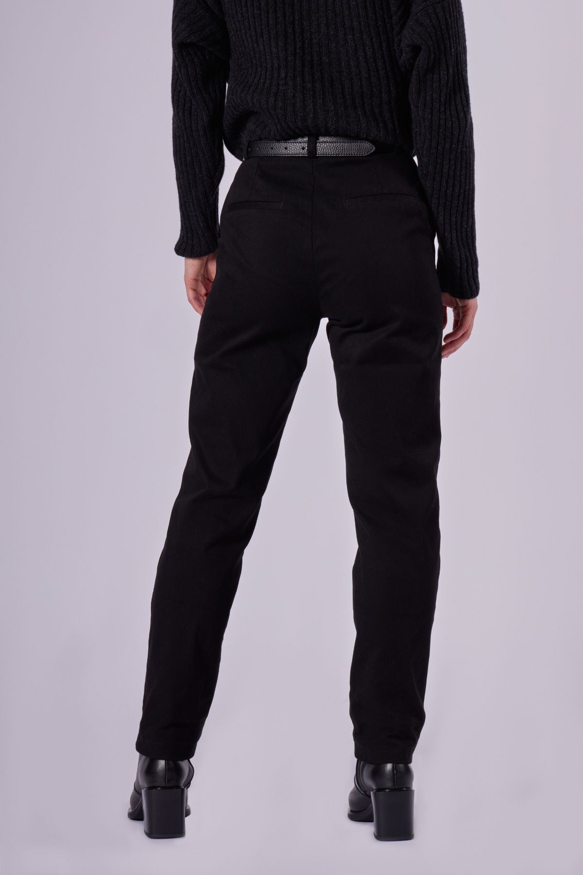 Women’s cotton chino trousers - regular fit