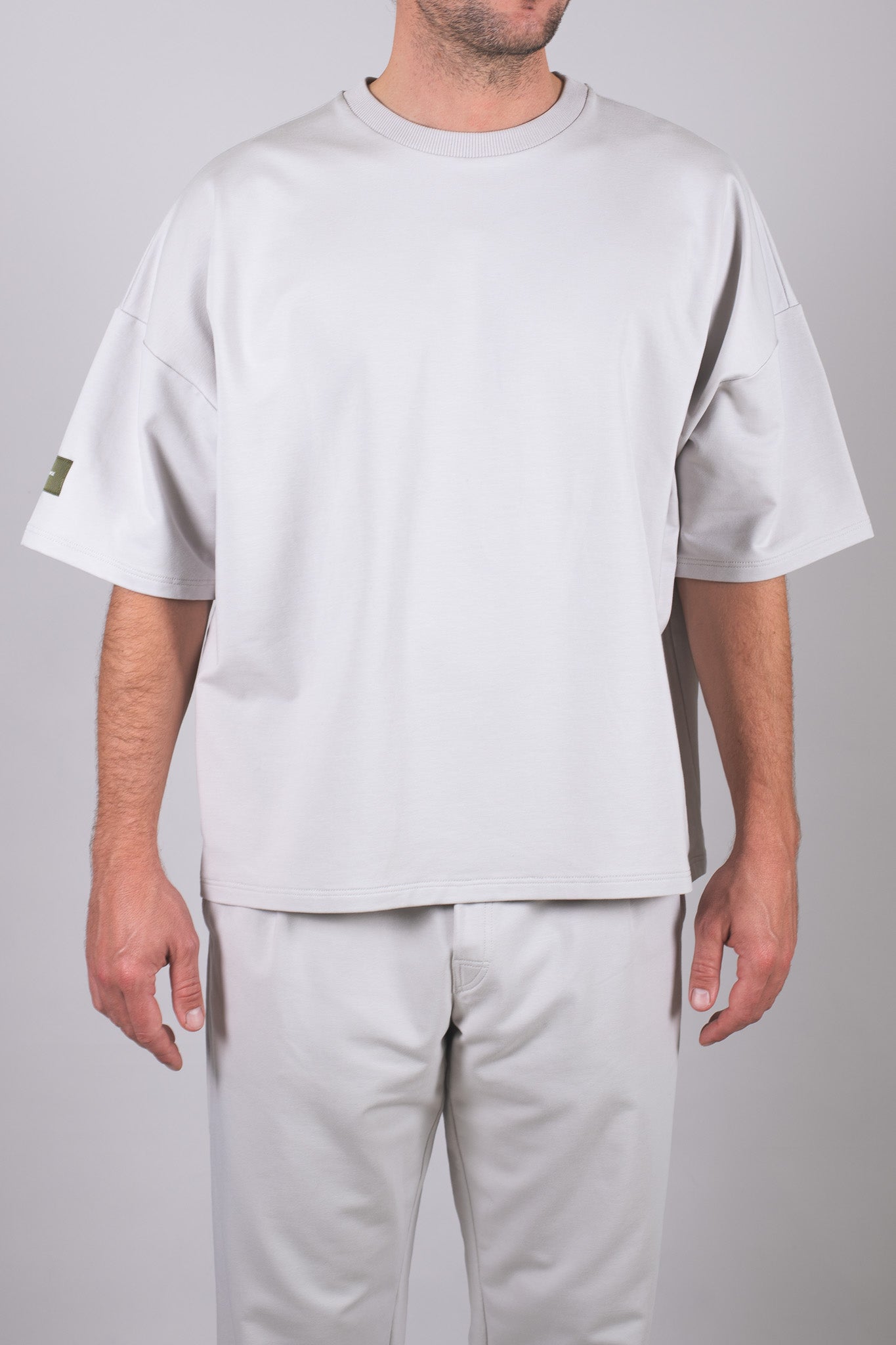 Pánske mikinové tričko z biobavlny - loose fit