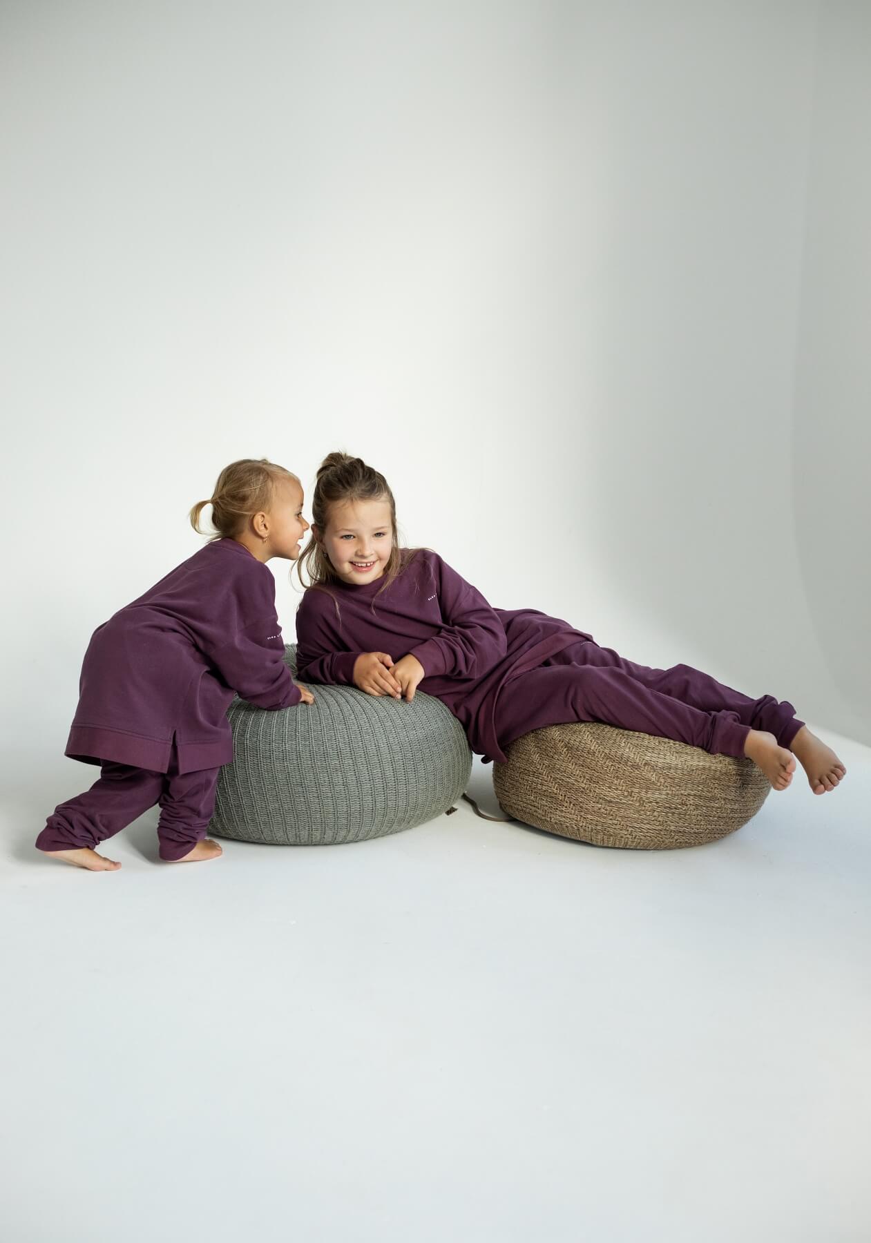 Detské teplákové nohavice z biobavlny Purple - Oversized