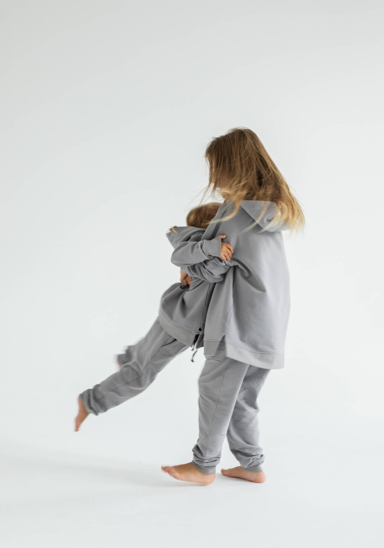 Dětská mikina s kapucí z biobavlny Light gray - Oversized