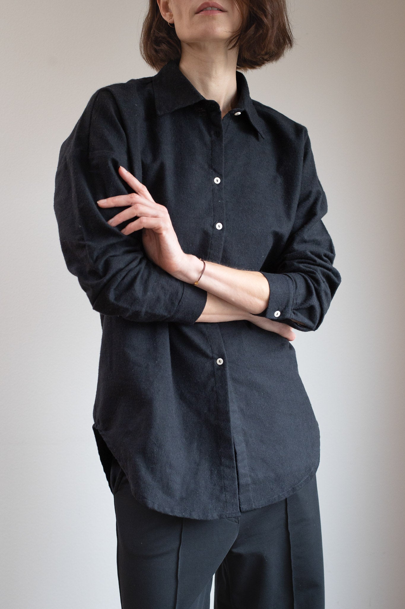 Damska koszula flanelowa z kołnierzykiem loose fit – Black