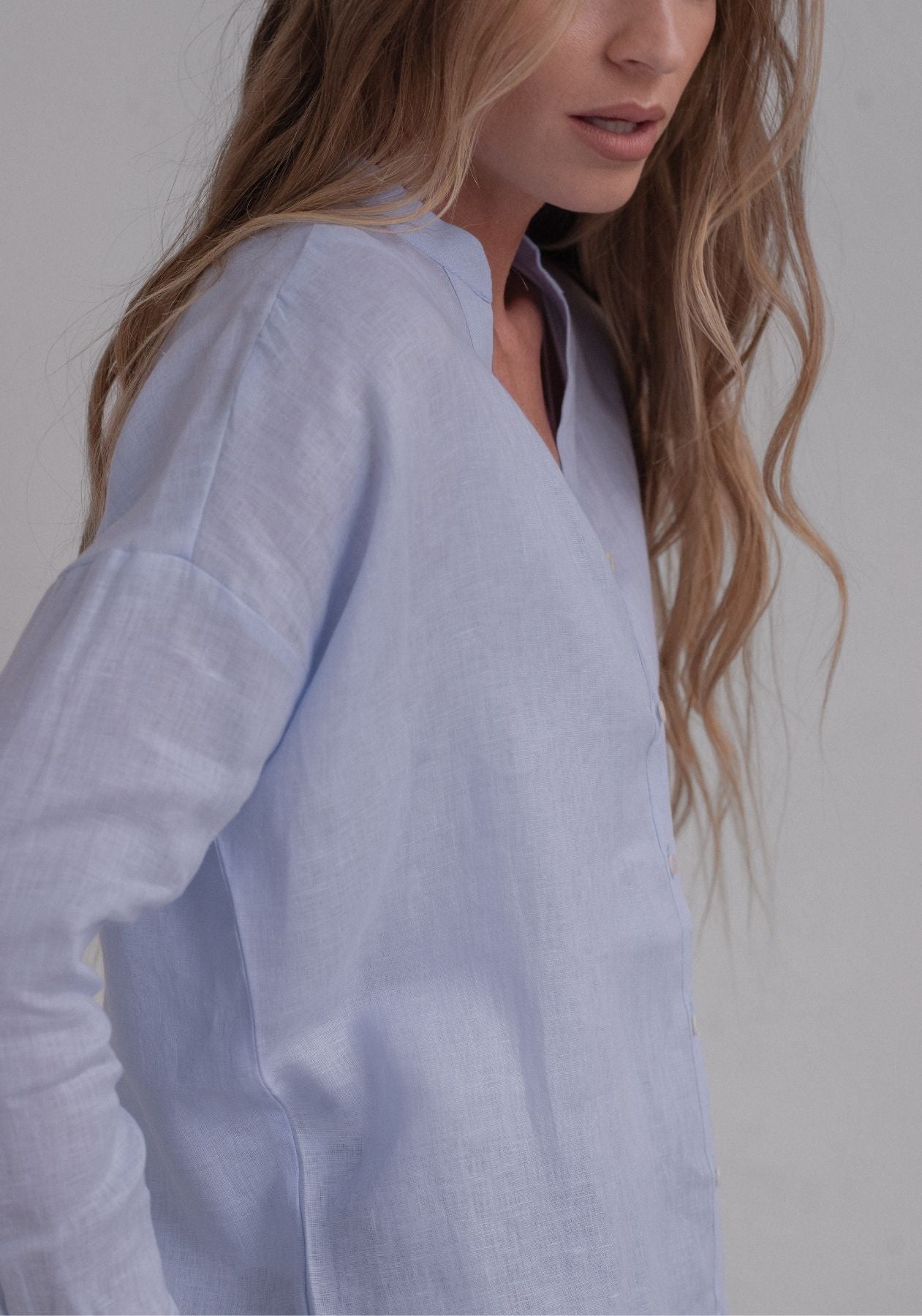 Women linen shirt Light blue