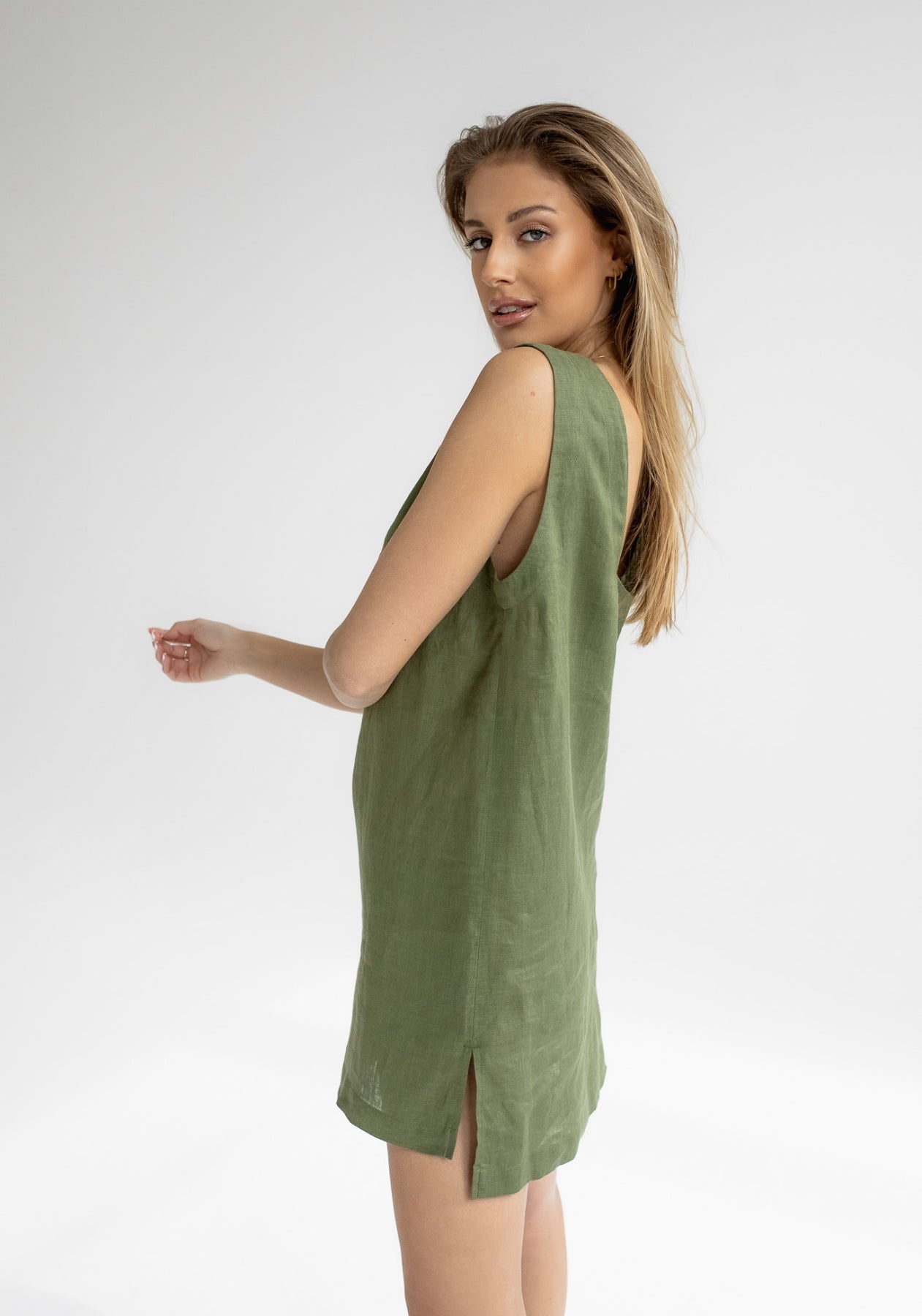 Dámské lněné šaty short regular fit Moss green
