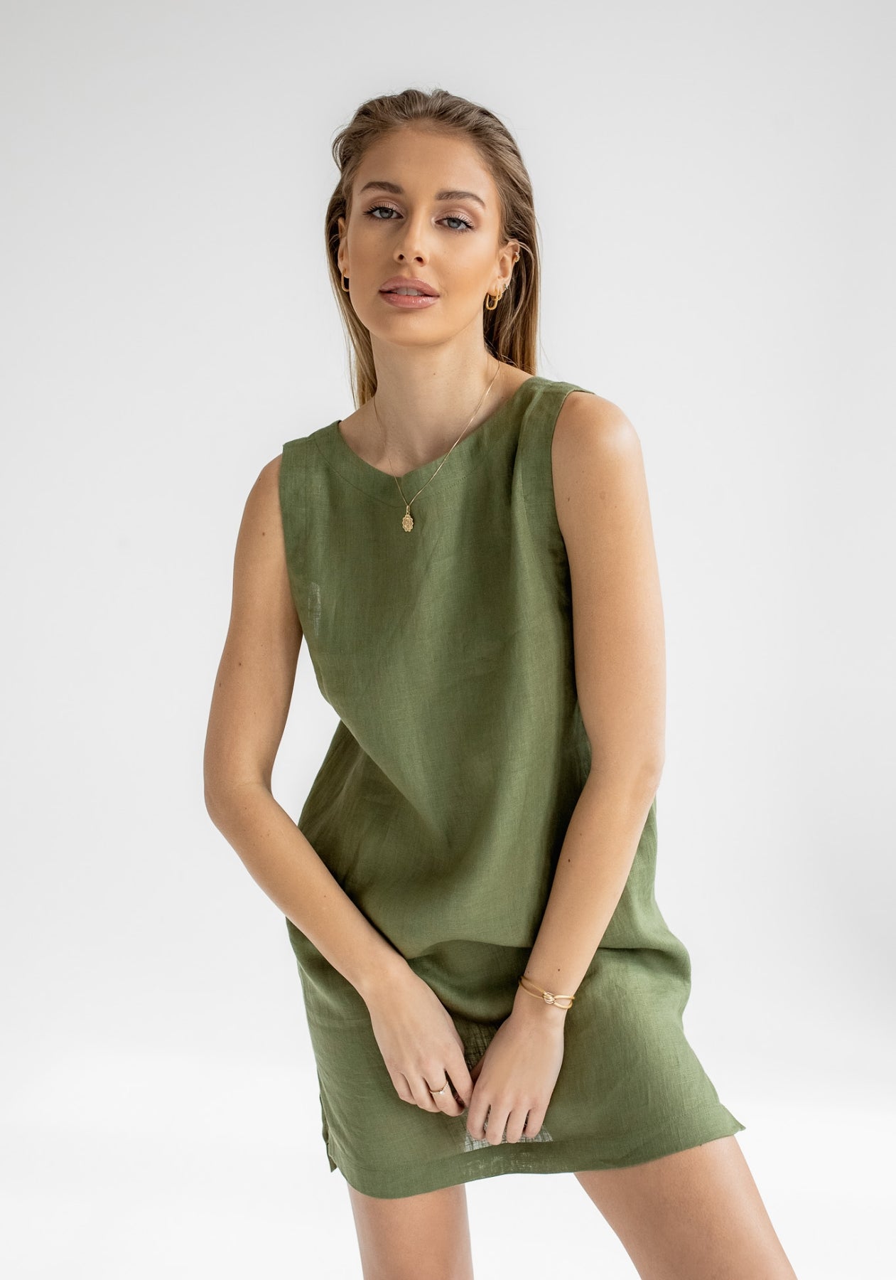 Dámske ľanové šaty short regular fit Moss green