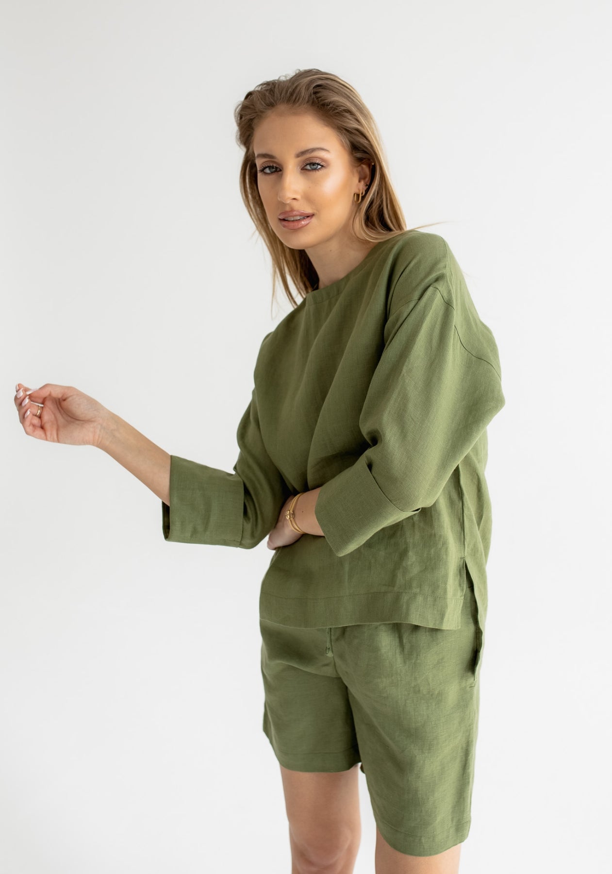 Women's linen top open back Moss green