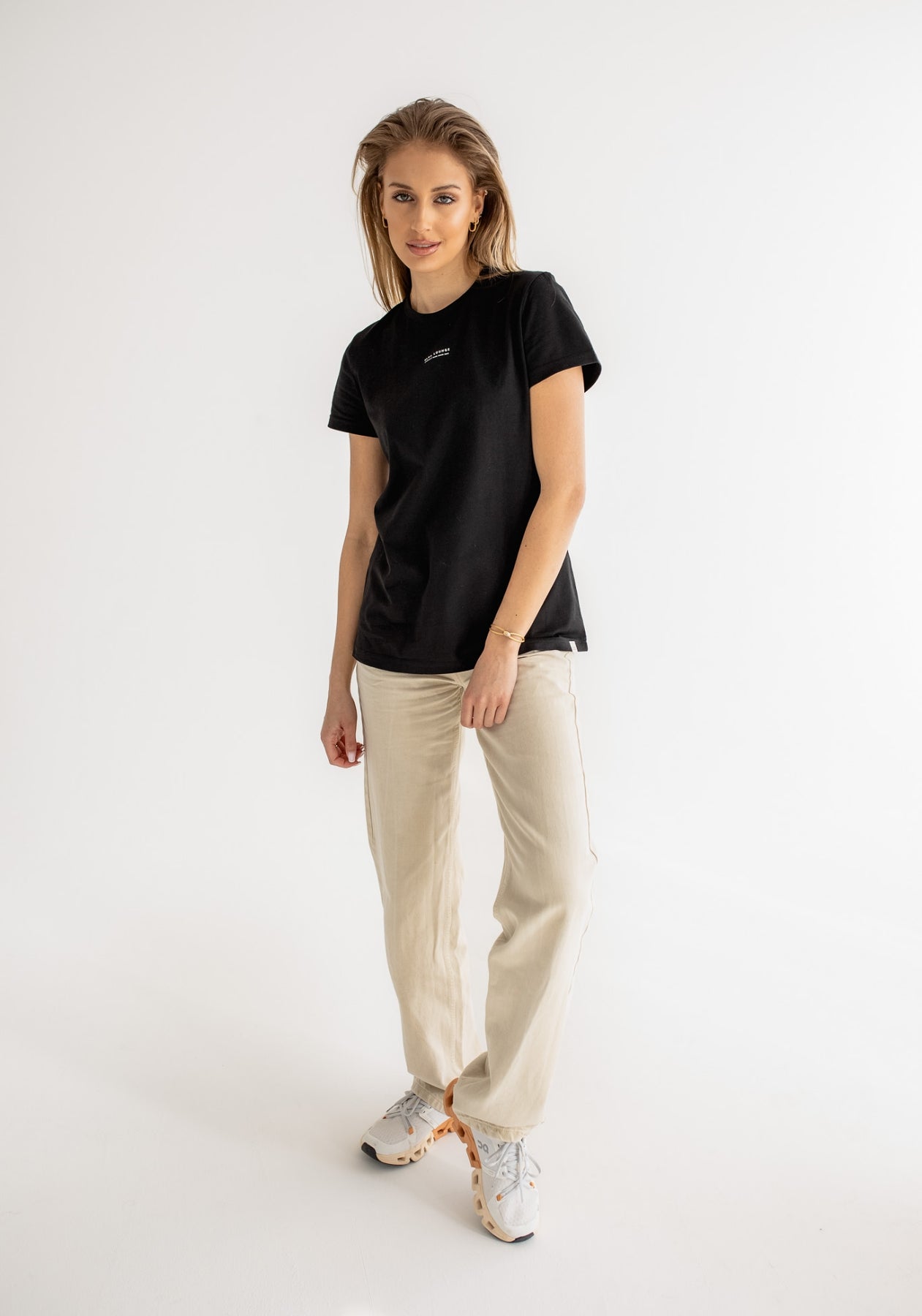 Minimal women's black t-shirt hotsell