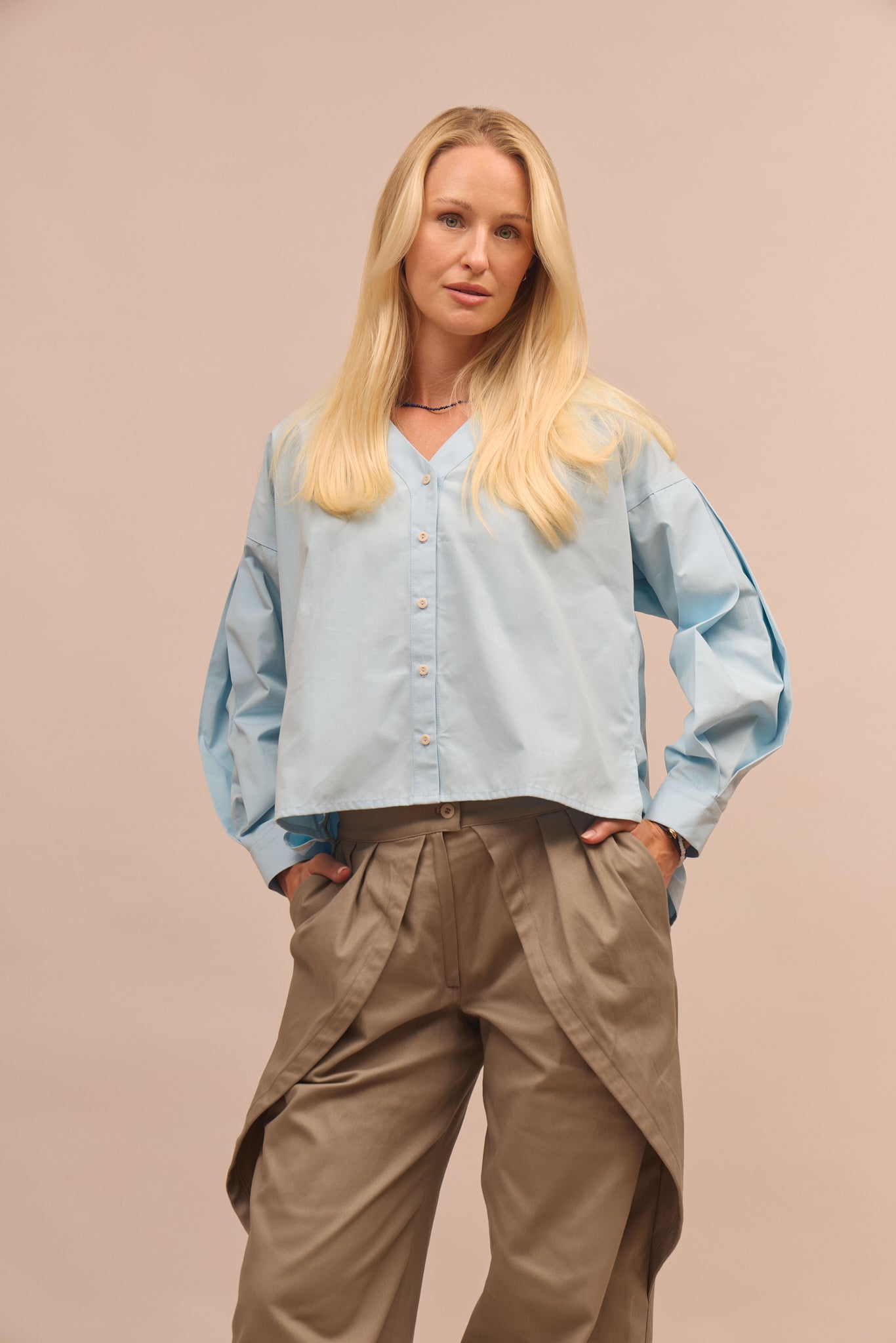 Dámská biobavlněná košile se sklady - oversized